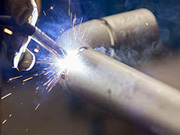 What are the precautions for welding steel pipes